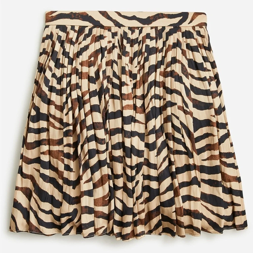 J. Crew rFeatherweight Satin Mini Skirt in Zebra Stripe Size 2 NWT